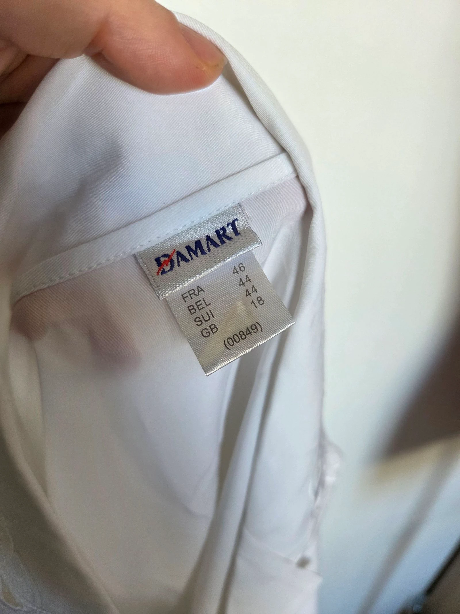 Camisa branca de manga curta com renda tamanho 46 Damart – photo 6